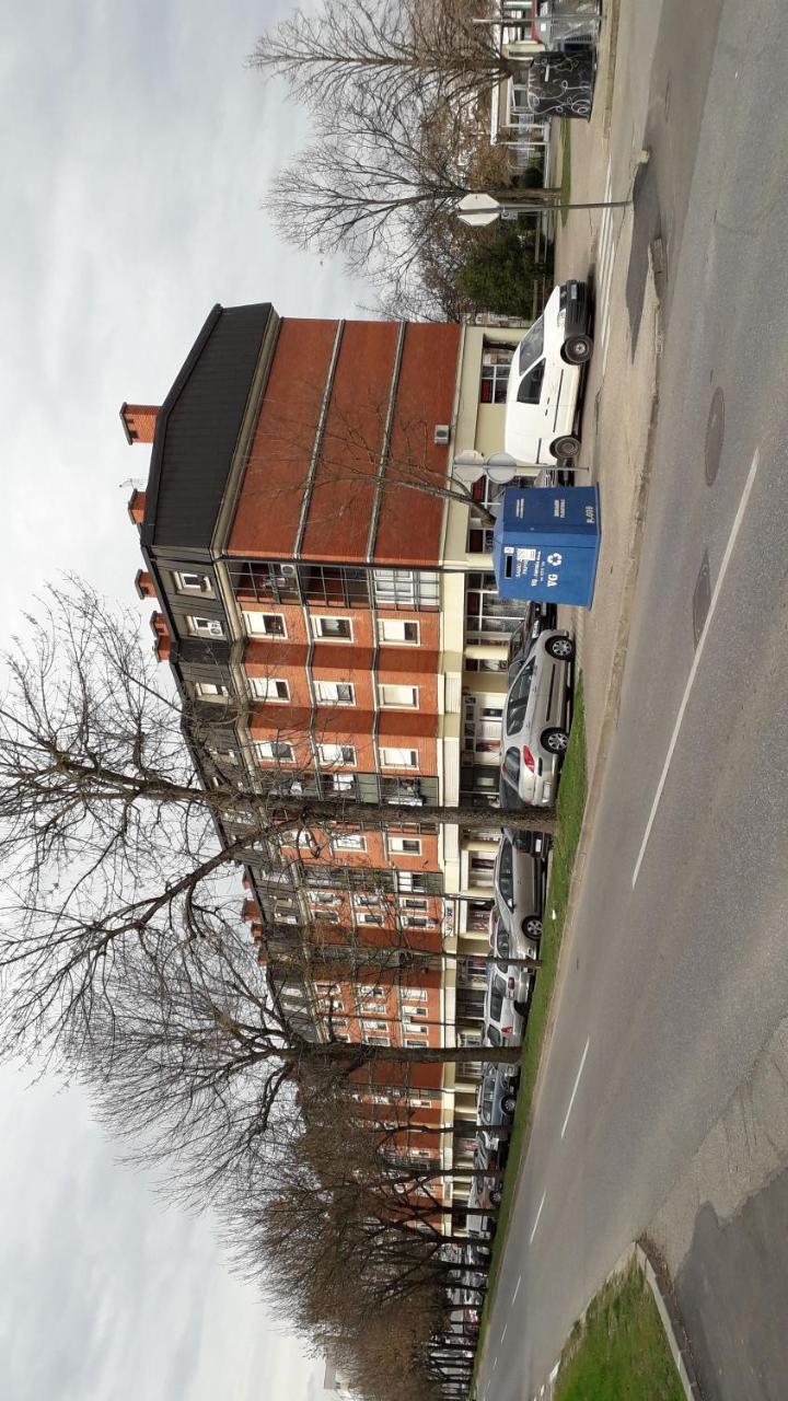 Apartman Mmvg Studio Zagreb Airport Velika Gorica Exterior photo
